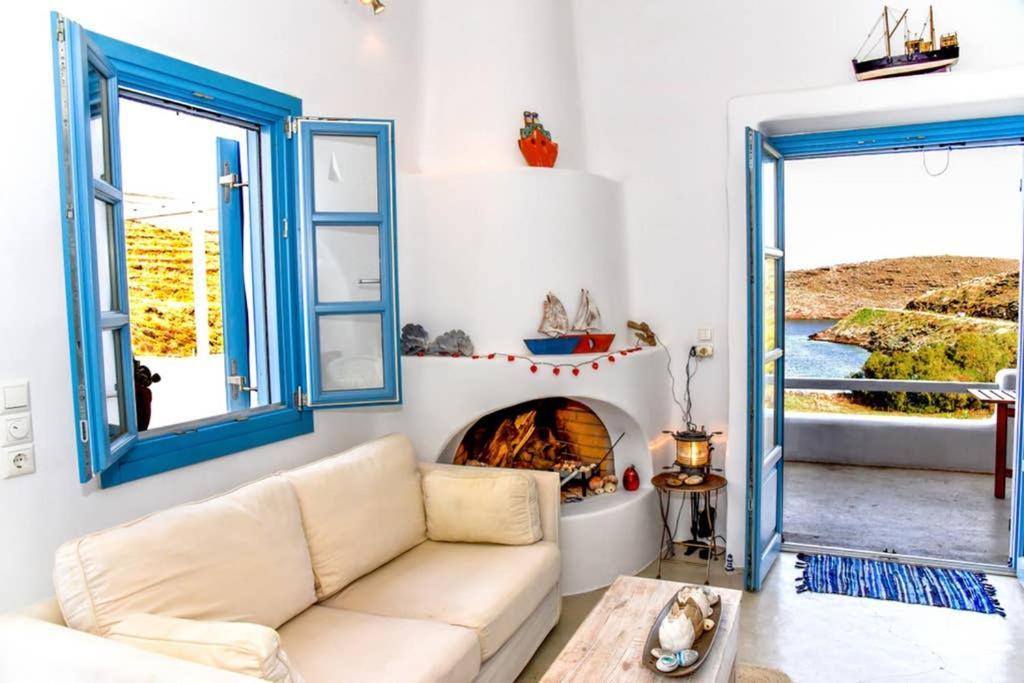 Villa Niloya Kythnos Loutrá Zewnętrze zdjęcie